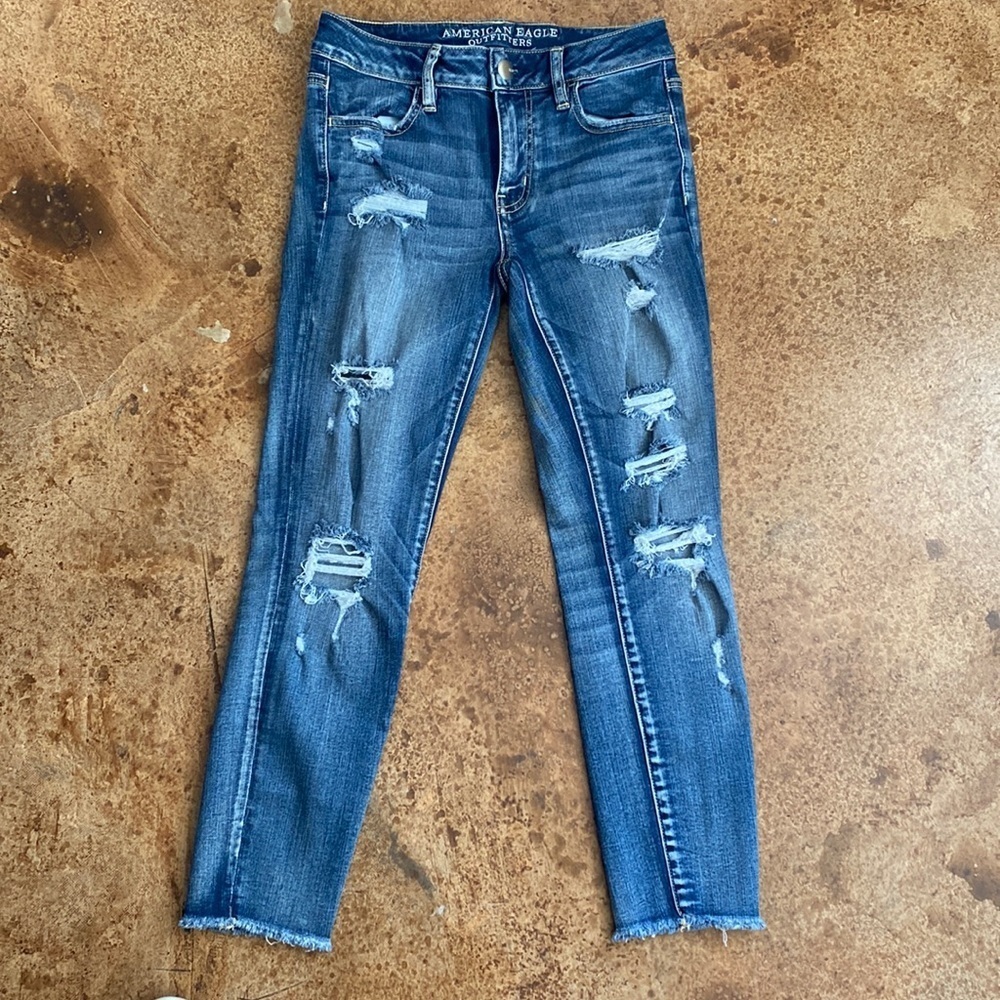 American Eagle Outfitter super‎ Stretch dark wash skinny distressed jeggings